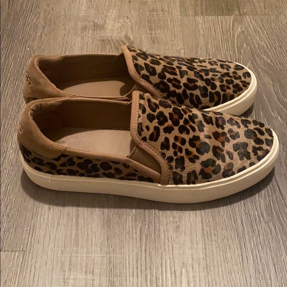 UGG slipon’s for Women, size 10 - Picture 3 of 6